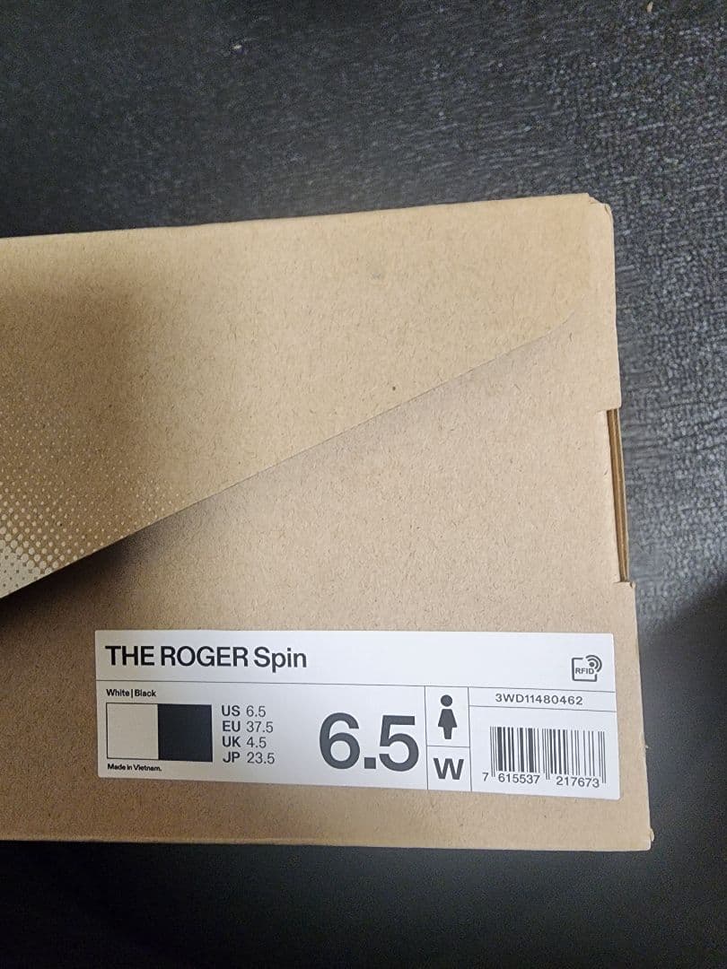 みなあおさま専用on THE ROGER SPIN　23.5cm スニーカー