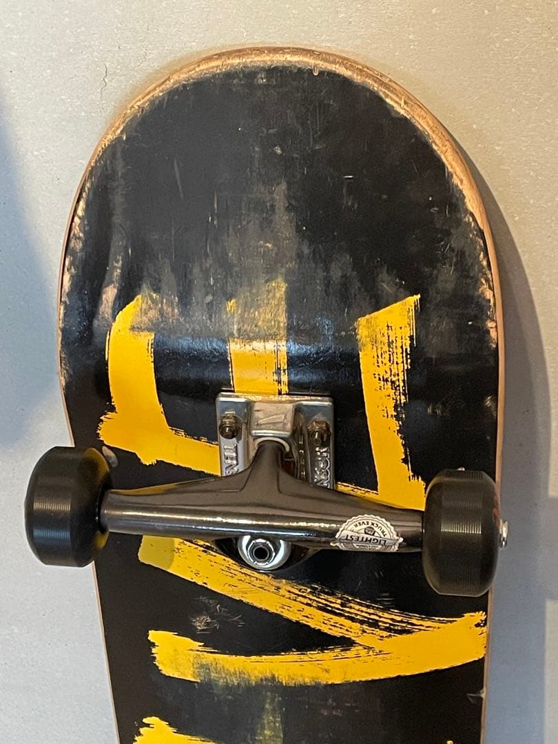 SLAVEスケートボード　コンプリート　約8インチ