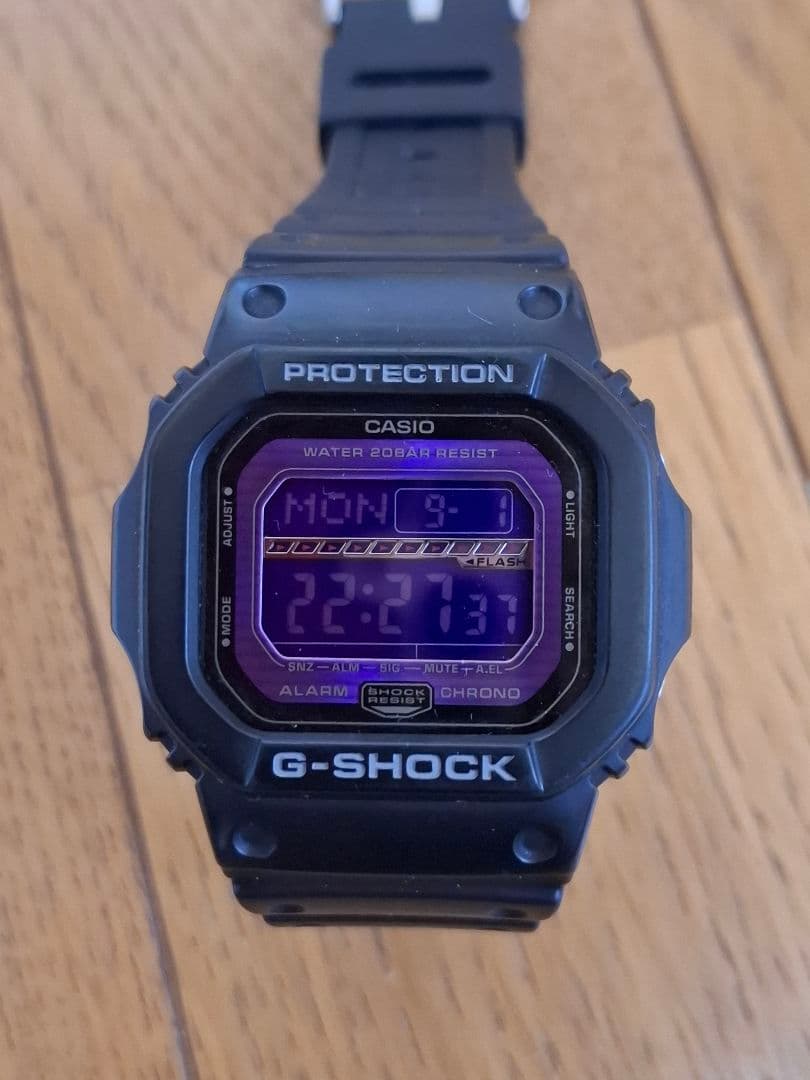 CASIO G-SHOCK GLS5600L 紫液晶 - メルカリ