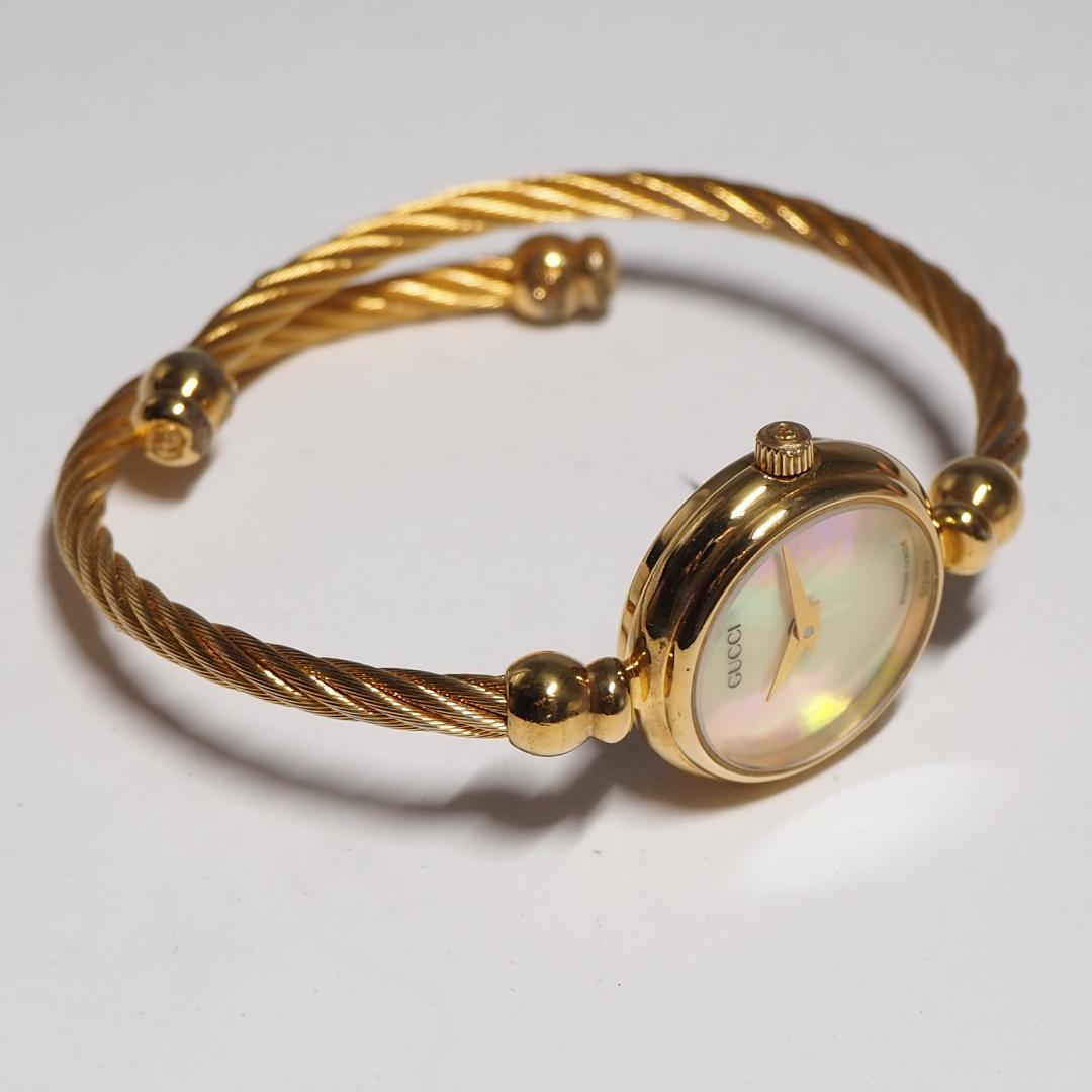 美品 グッチ GUCCI バングルウォッチ 2700L シェル 腕時計 H457 - メルカリ