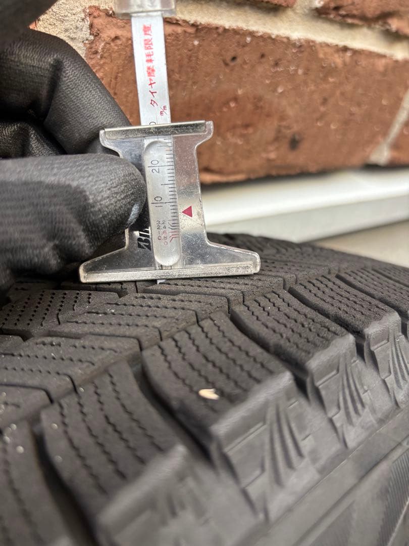 evian165/65/14 ブリヂストン　ブリザックVRX3スタッドレス