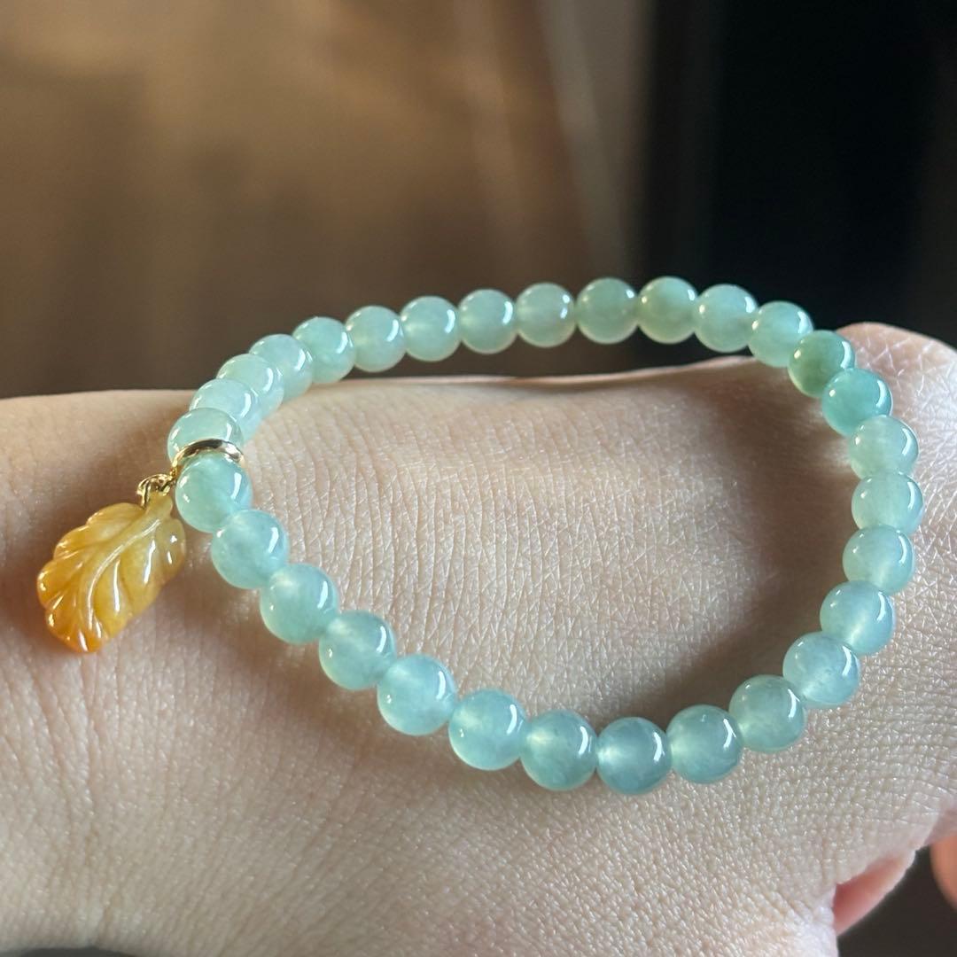 ミャンマー産 天然本翡翠（A貨）氷種　湖水緑　チャームセット　ブレスレット ミャンマー産☆本翡翠☆ブレスレット1619 - 【Funky garuda