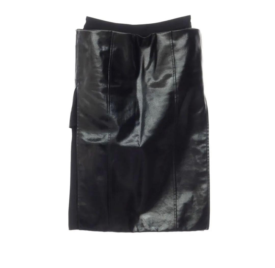 サカイ Sacai コーティングウール スリット パテント スカート ブラック Sacai アウトレット: スカート レディース - ブラック | 2407573