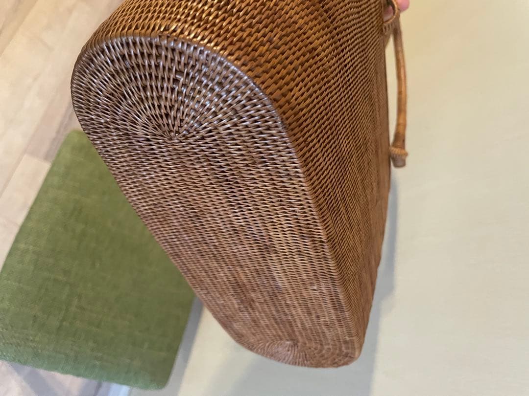 ひこうき雲様専用 アタかごバッグ 美品 Rosily 楕円形 - メルカリ