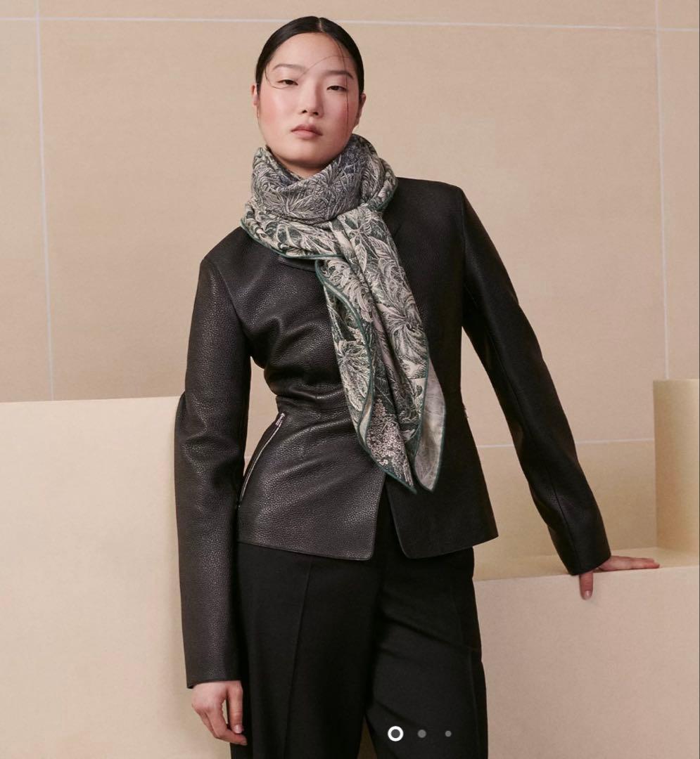 新品未使用カレジェアン カシミヤシルク 《パレルモの植物園にて》