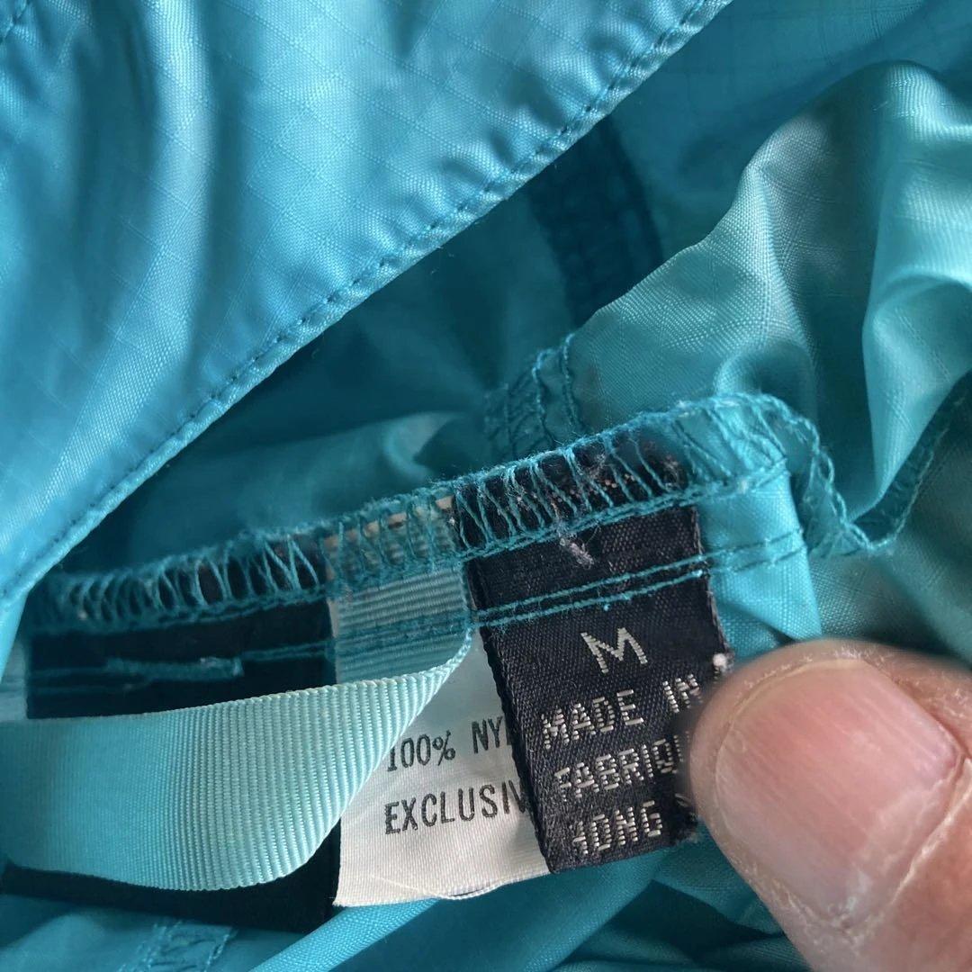 patagonia フード付きナイロンジャケット M 青 - メルカリ