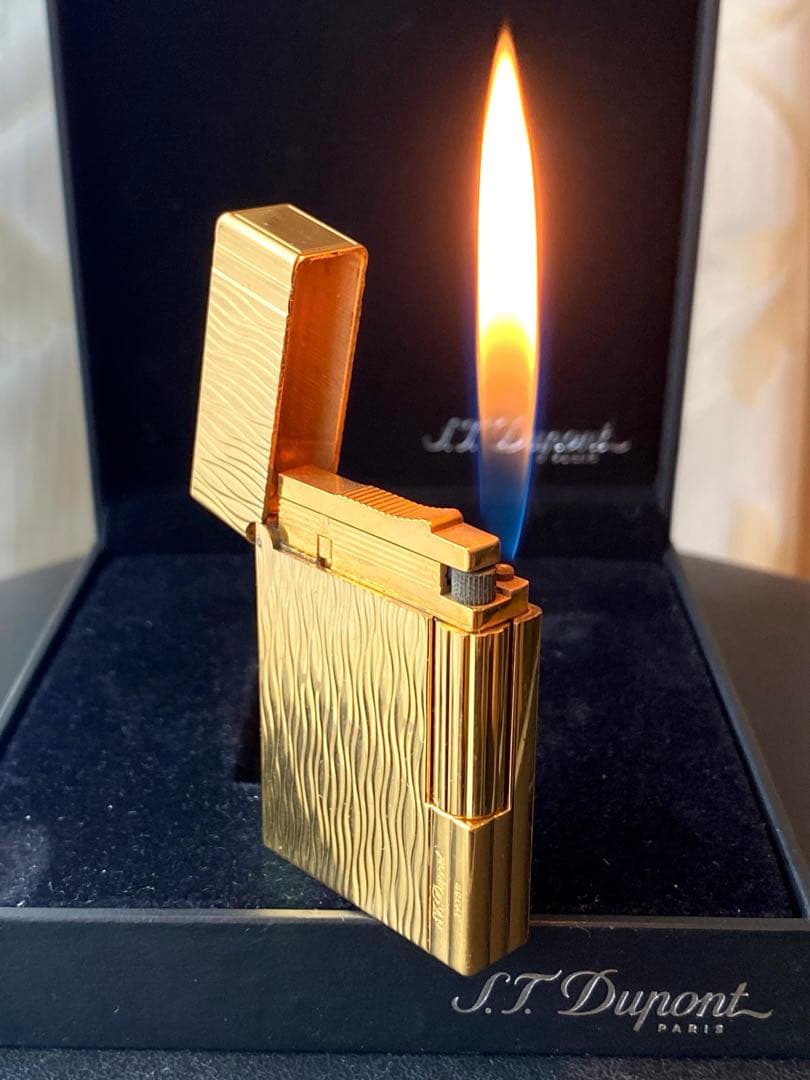 美品 開閉音 快音キーーン デュポン ガスライター ゴールド 波模様