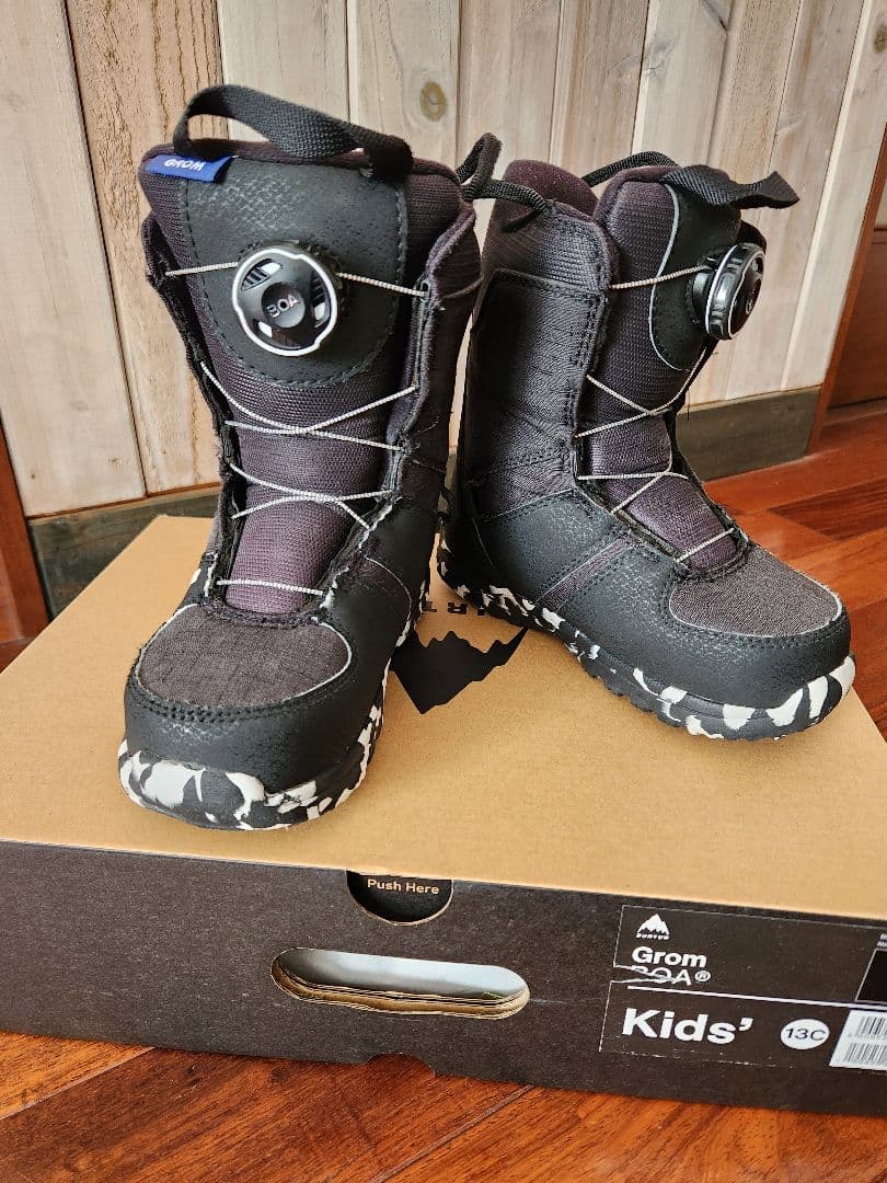 Burton 19.5 Grom Kids' スノーボードブーツ 13c - メルカリ