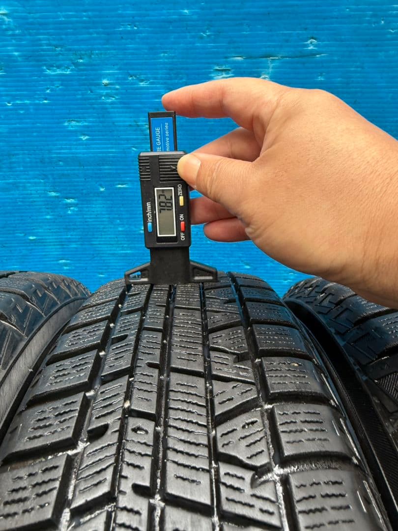 d*9様 YOKOHAMA iceGUARD スタッドレス 155/65/R14