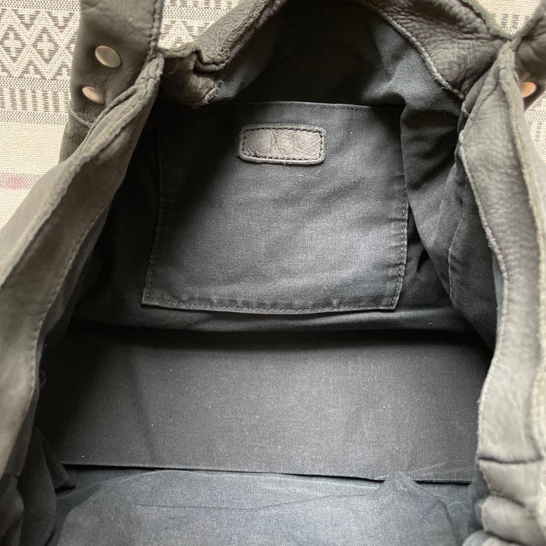 TRES スタッズ ショルダーバッグ - メルカリ