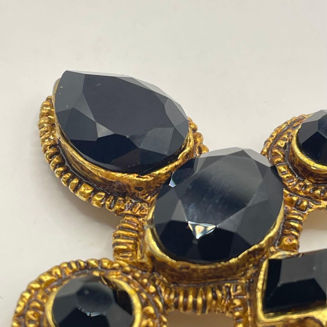 TH-M0546 ANTIGONA アンティゴナ ブローチ ゴールド - メルカリ