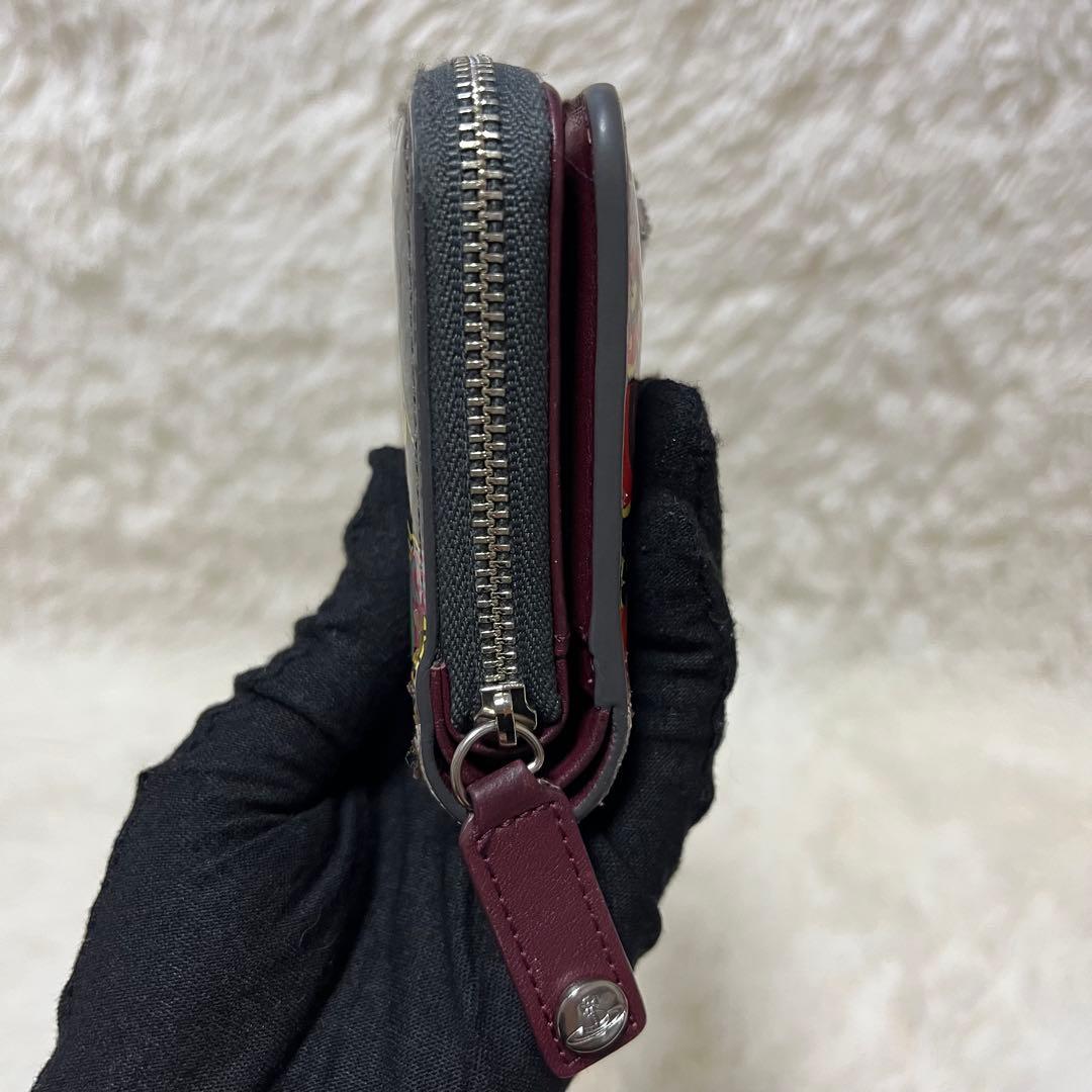 希少 Vivienne Westwood タイガーフラワー 二つ折り財布 - メルカリ
