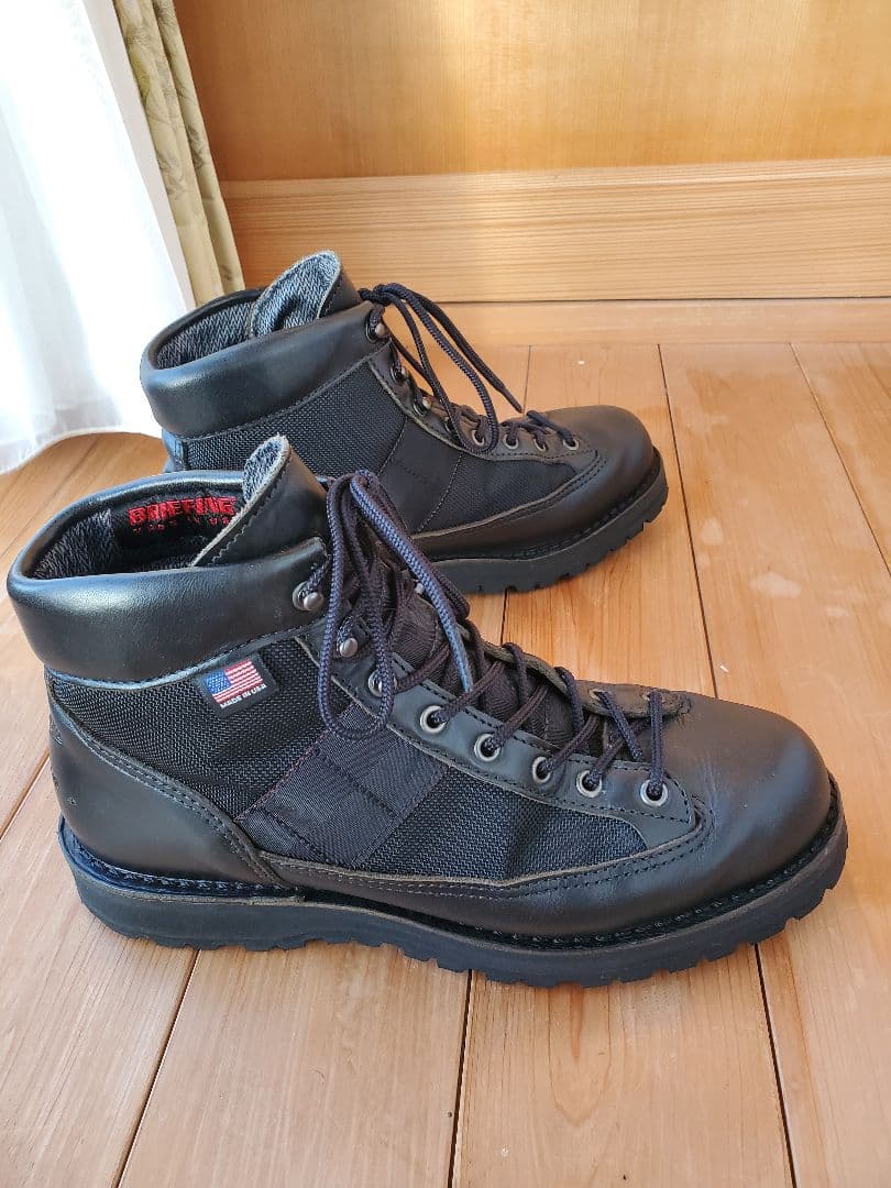 y*X様 2/1(日)をもって出品終了・完全処分　DANNER × BRIEFI