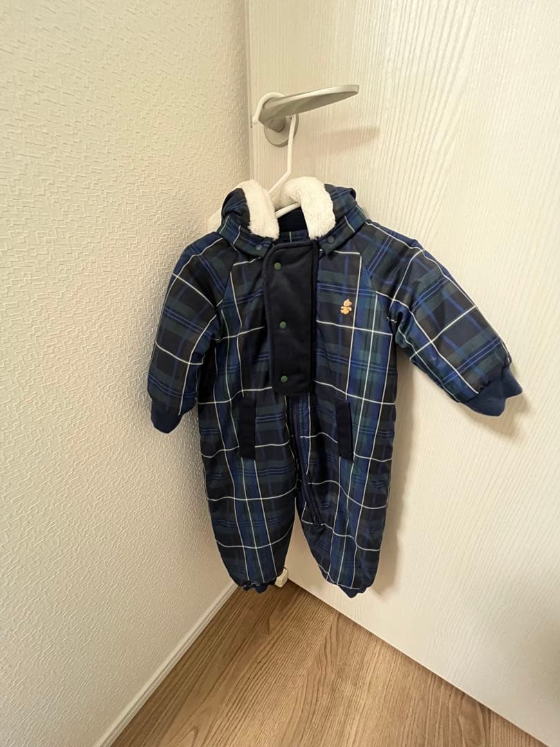 新品　ファミリアfamiliar ジャンプスーツ アウター　70cm ベビーのアウター「ジャンプスーツ」のご紹介♪｜ファミリア伊勢丹新宿