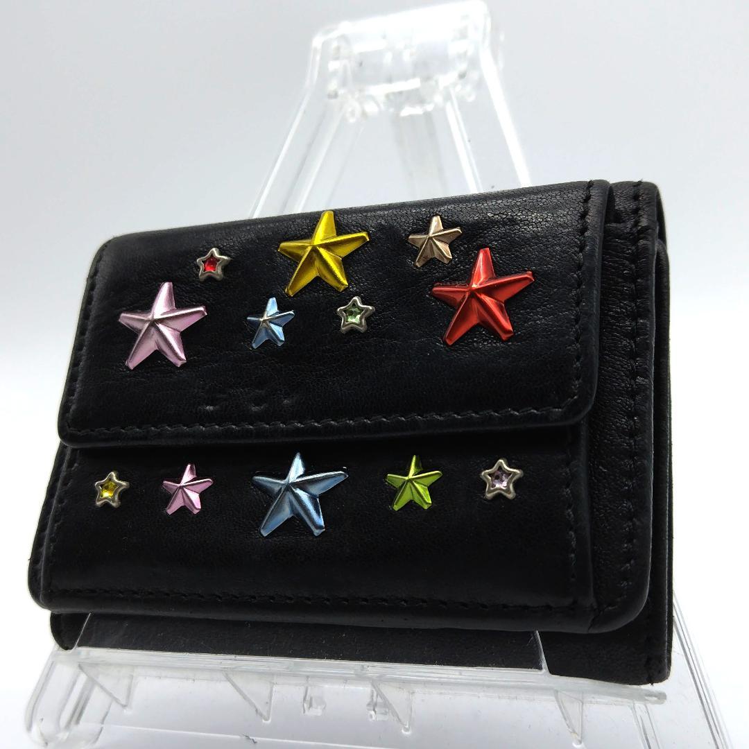 希少 ジミーチュウ 10周年限定品 3つ折り財布 クリスタル ブラック スタッズ ジミー チュウ、アイコンの“スタースタッズ”10周年を記念した日本限定