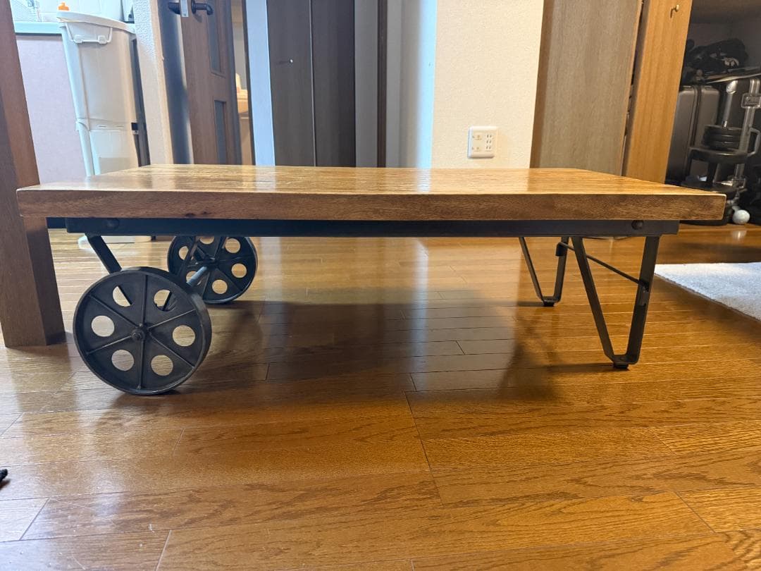 《送料込》ニトリ センターテーブル 工業系デザイン キャスター付き