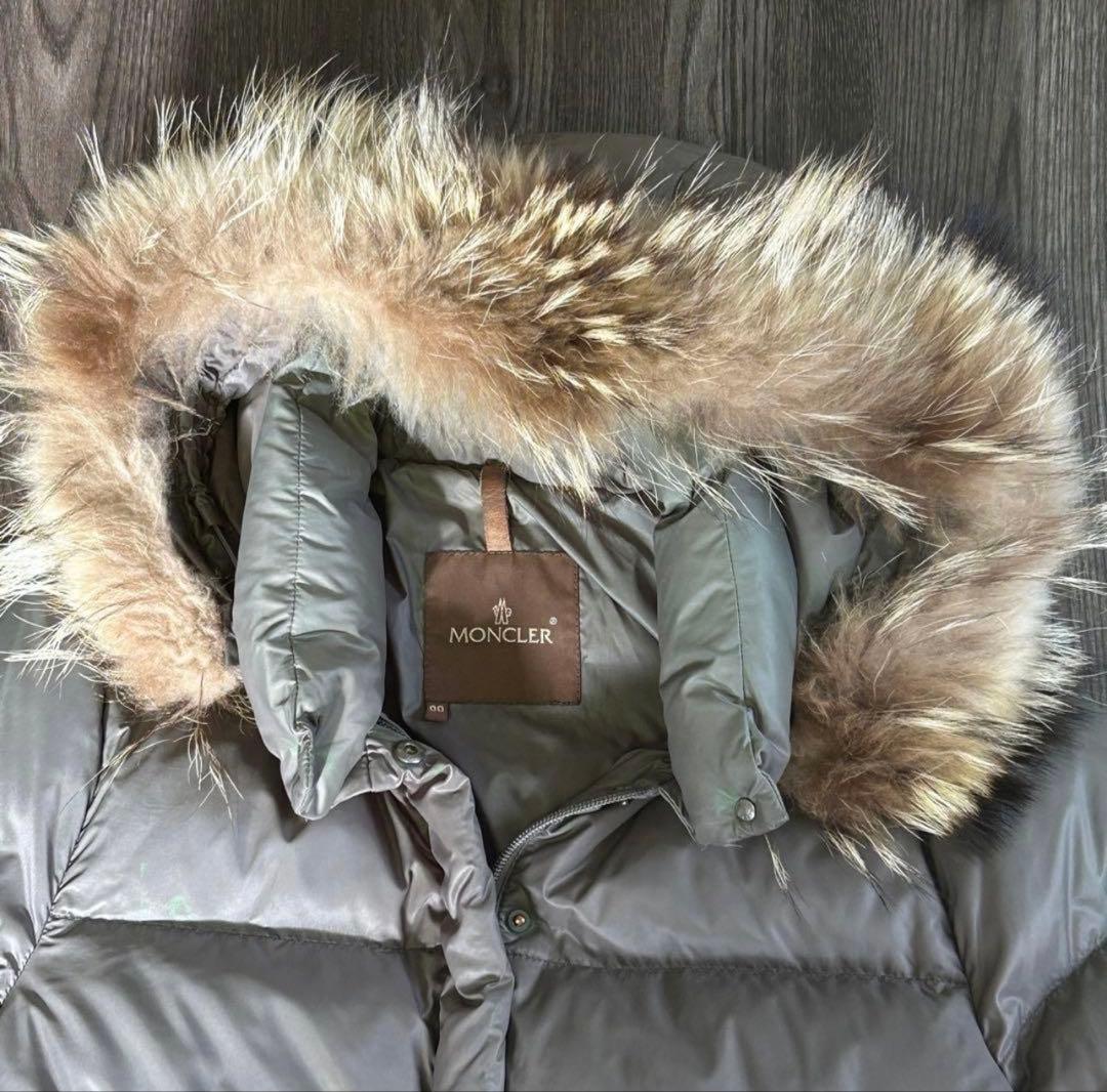 モンクレール メス ダウンジャケット フードファー付 00 グレージュ