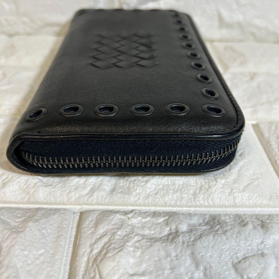 《希少モデル》ボッテガヴェネタ 長財布 イントレチャートスタッズ パンチング/黒
