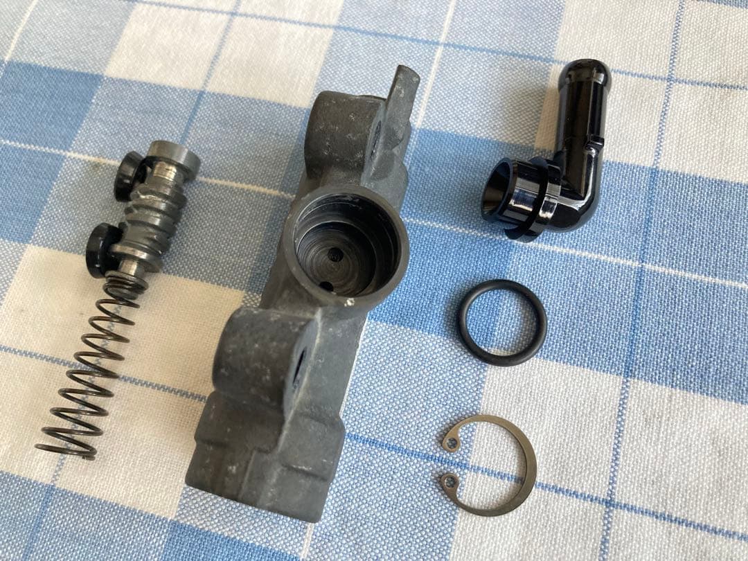 カワサキ リアマスターシリンダー 【58】ZRX400 前期型97年式以前