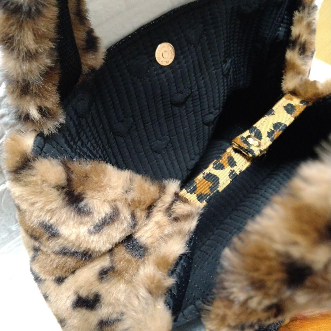 コヤンイサムチョン☆スクエアトートバッグ デニム＆ヒョウ柄ボア ふて