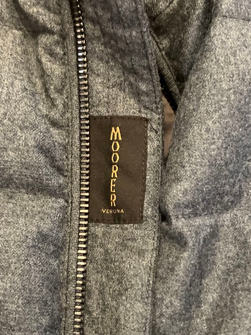 ゆうきじい様専用 MOORER ムーレー カシミヤダウンベスト 44 - メルカリ