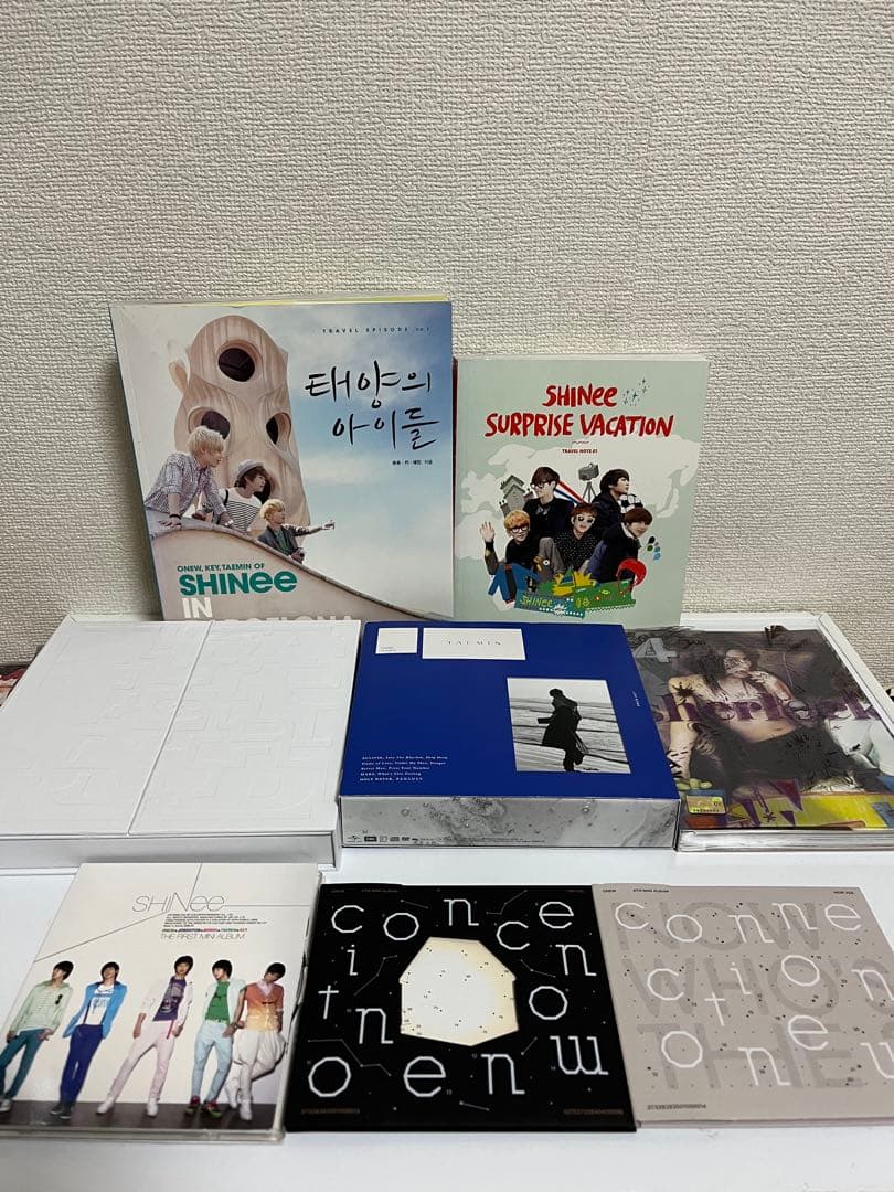 OneMall provides Mercari products: SHINee CD まとめ売り㉜