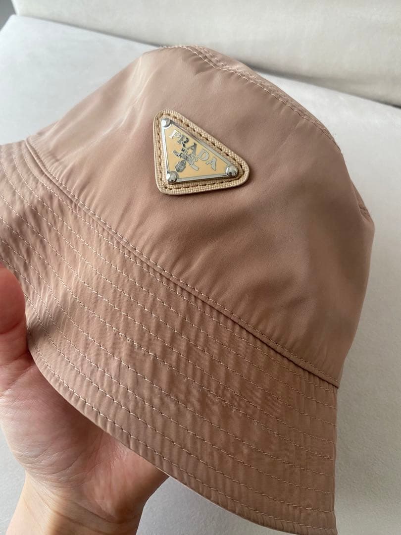 PRADA バケットハット ベージュ キャメル ブラウン詳細欄必読 - メルカリ