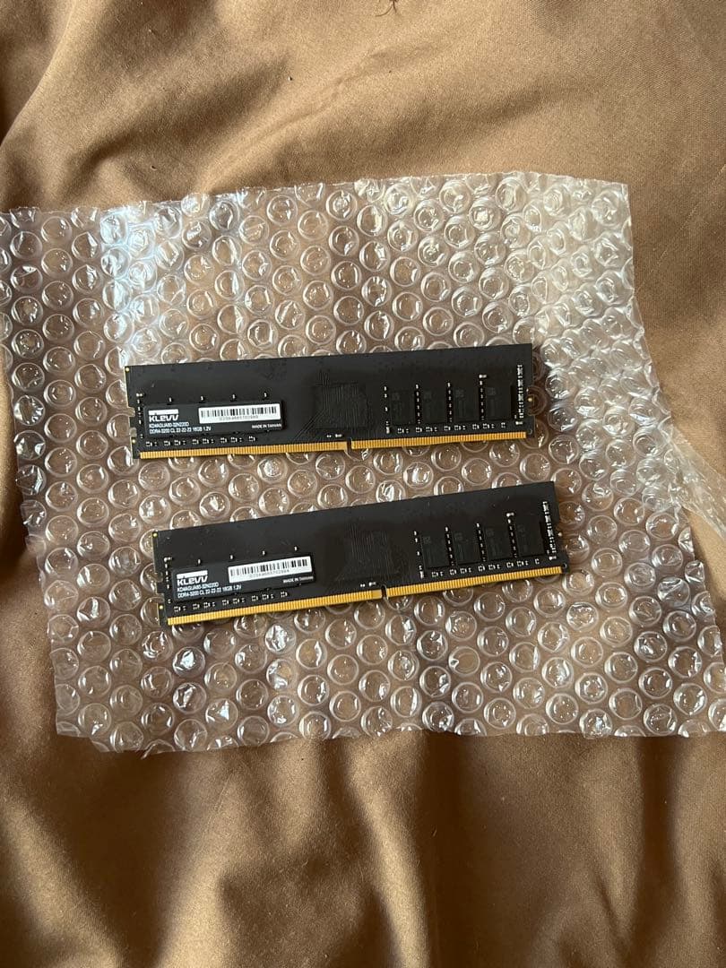 エッセンコアクレブ メモリDDR4 3200MHz 32GB（16GBx2枚） エッセンコアクレブ KLEVV デスクトップPC用 メモリ DDR4 3200Mhz PC4