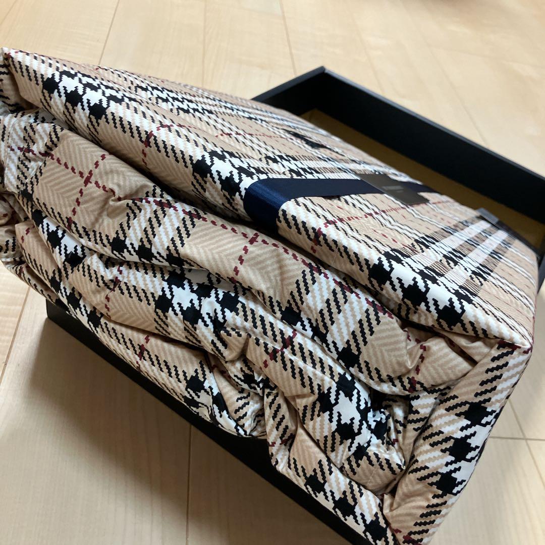 未使用 BURBERRY バーバリー ダウンケット 羽毛肌掛けふとん日本製