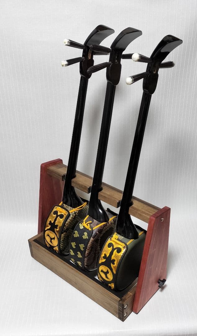 ♪沖縄三線スタンド 3本用 木製 ♪人気♪折りたたみ収納♪ - メルカリ