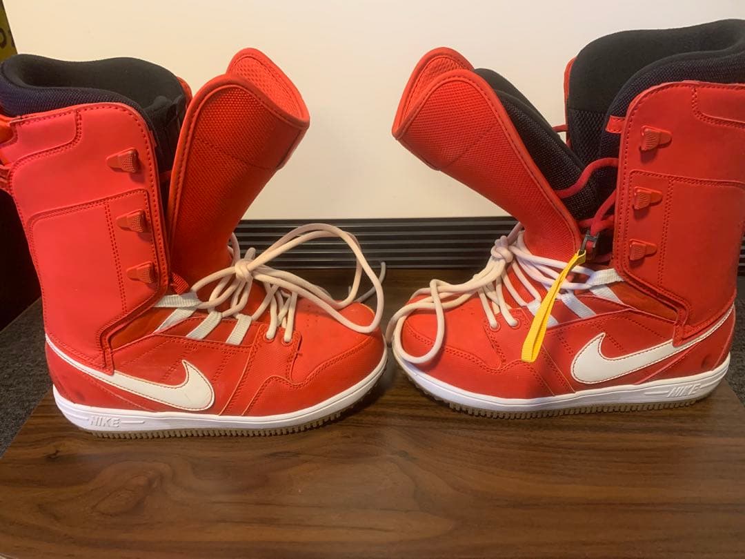 syrmamaa 　NIKE スノーボードブーツ　24.5cm