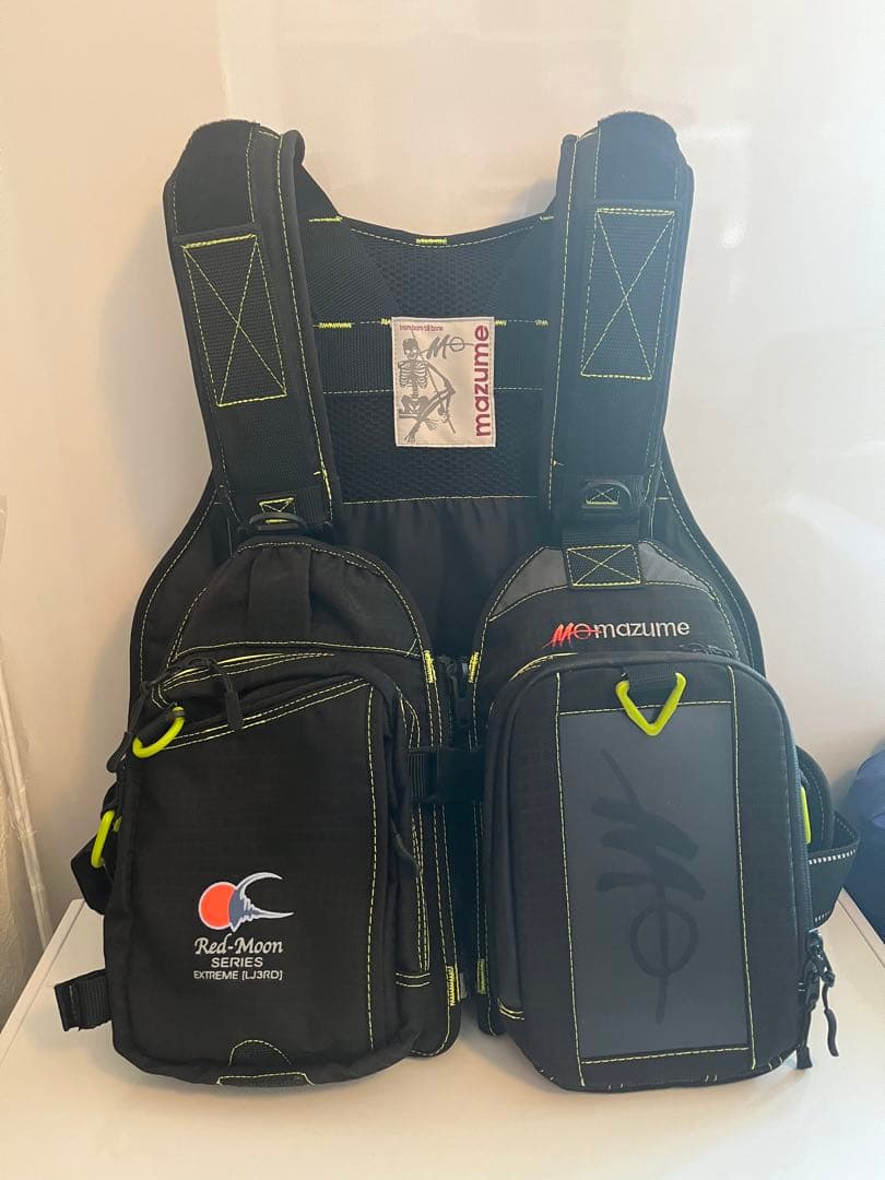 美品 マズメ ライフジャケット レッドムーン エクストリーム LJ3RD