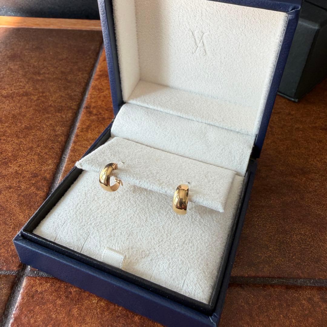 美品 VENDOME AOYAMA 18kゴールド フープ ピアス 保証書あり VENDOME AOYAMA（ヴァンドーム青山） ピアス K18YG ゴールド フープ
