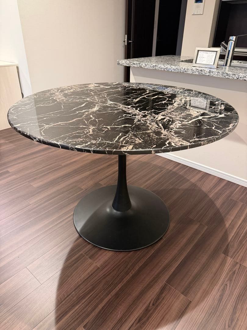 天然大理石 KARE ヴェネトマーブルブラック 直径110cm テーブル - メルカリ