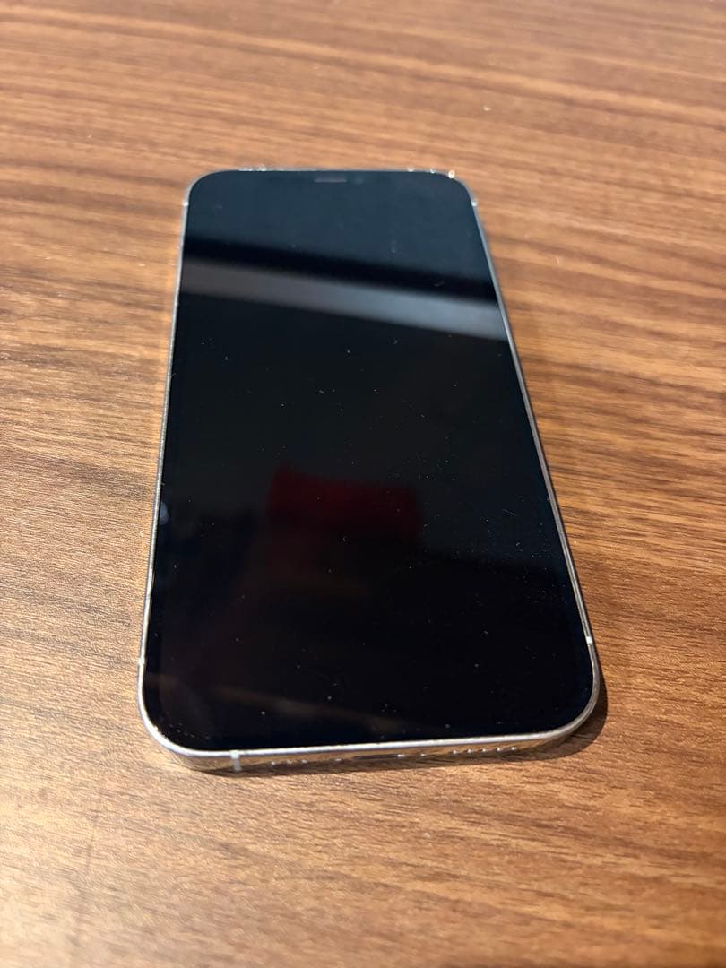 み*）様 Apple iPhone 12 Pro シルバー 本体 Amazon | 【整備済み品】 Apple iPhone 12 Pro 256GB シルバー SIM