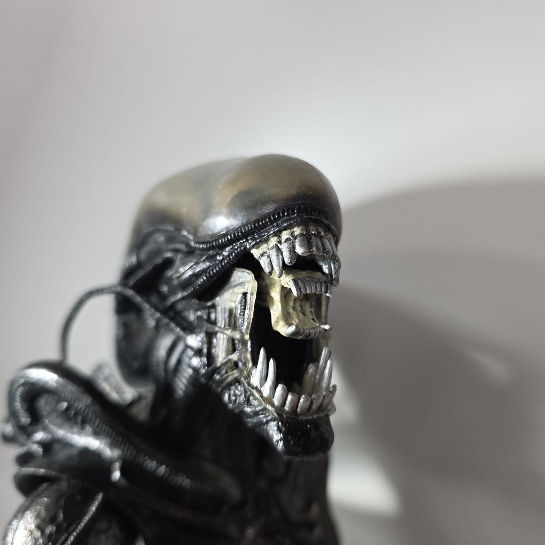 ネカ (NECA) クラシックエイリアン（Cassic Alien) 50cm - メルカリ