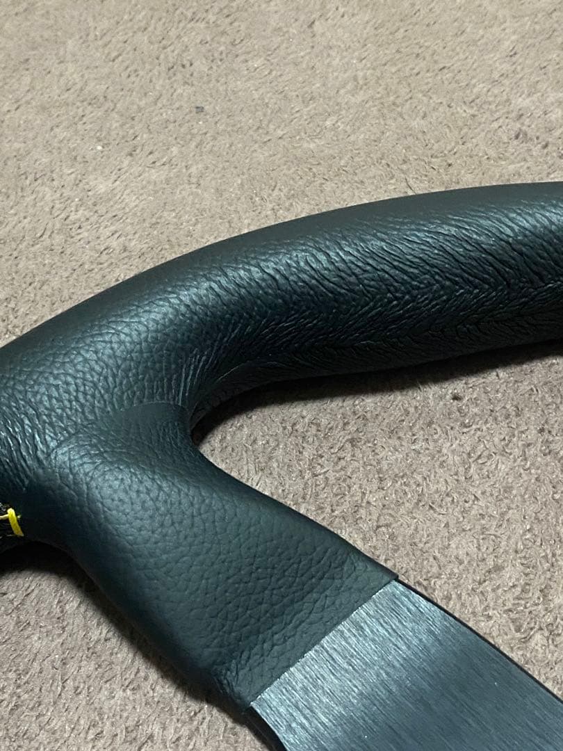 モモ ヴェローチェ 32パイ