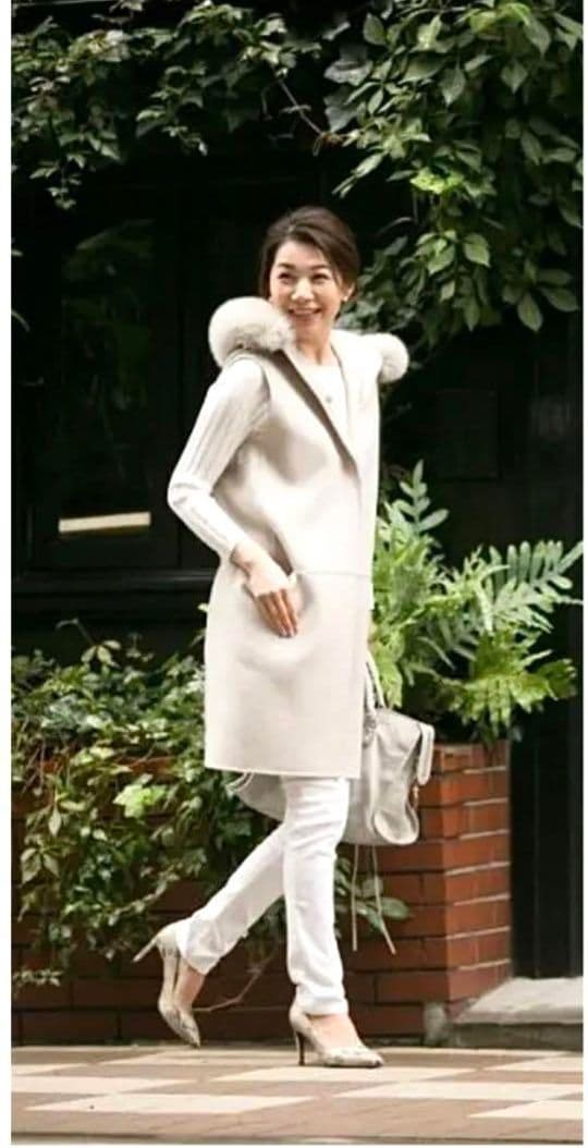 マックスマーラ クチートアマーノダブルフェイス ジレ エクリュ - メルカリ