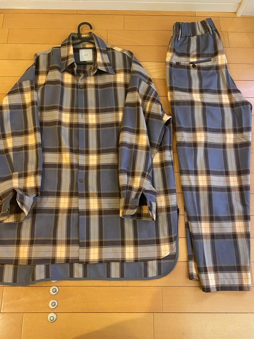 極美品 Lui's ロイヤルチェック 上下セット　セットアップ 半袖セーラーカラーセットアップ ｜ LIZ LISA（リズリサ）公式通販