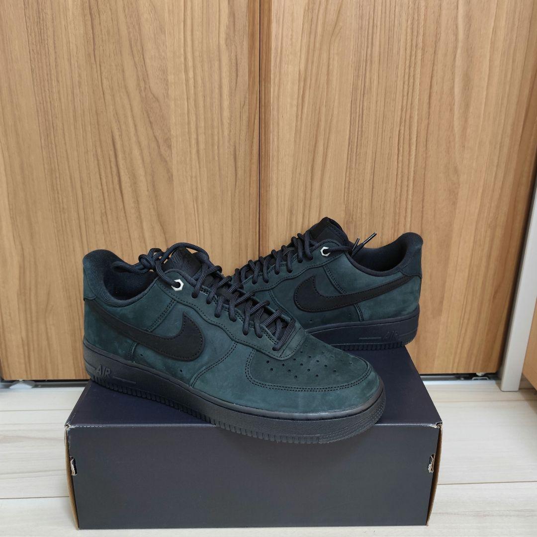 ナイキ エア フォース 1 '07 WB ブラック ヌバック ナイキ-エア-フォース-1-07-