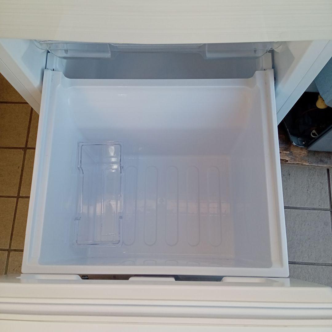 シャープ 2ドア冷蔵庫 2022年製 179L 北九州市福岡市限定 - メルカリ