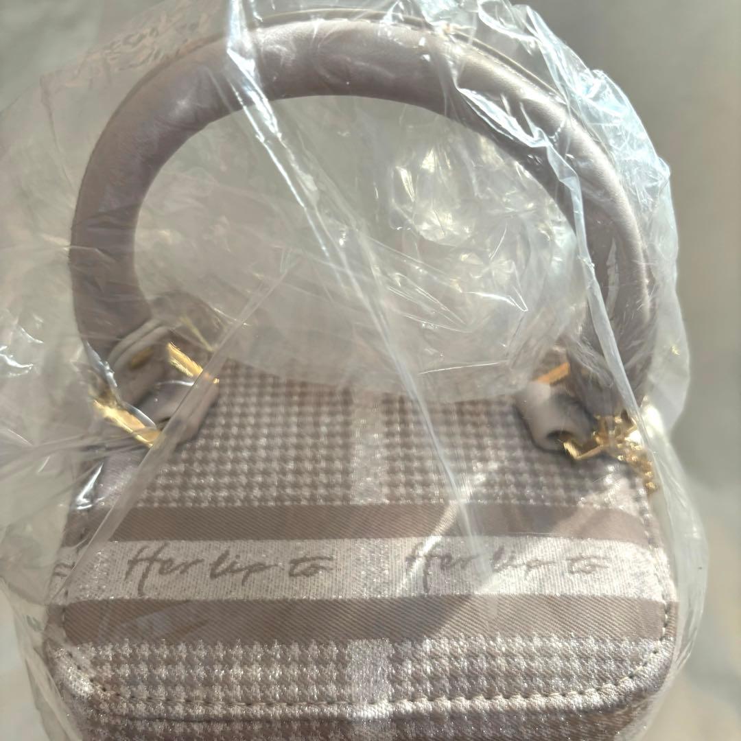 新品【Herlipto】HLT Jacquard Vanity Bag - メルカリ