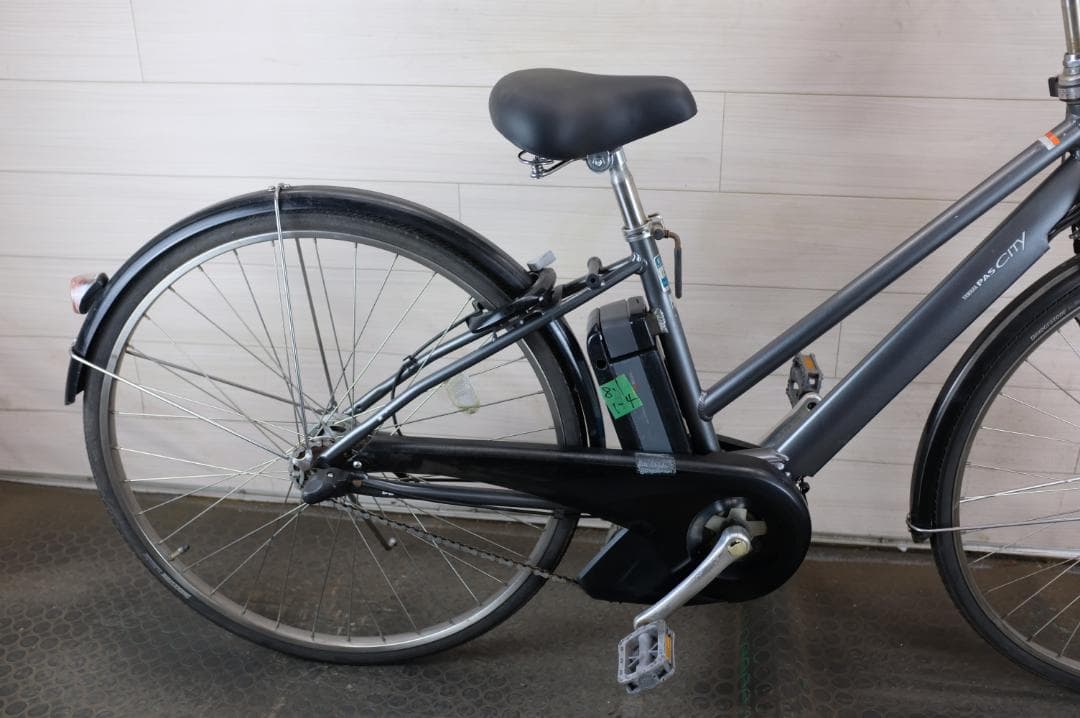 こ*ん様 ヤマハPAS　CITY　27インチ　3段　8.1Ah（4点灯）充電器あ