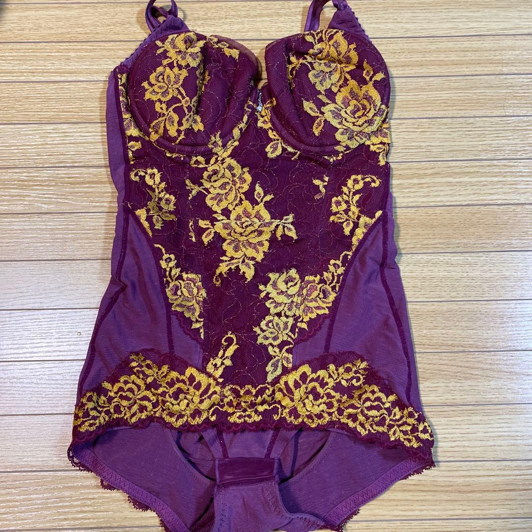 suzu　デコルテリュミエス3点セット　S size