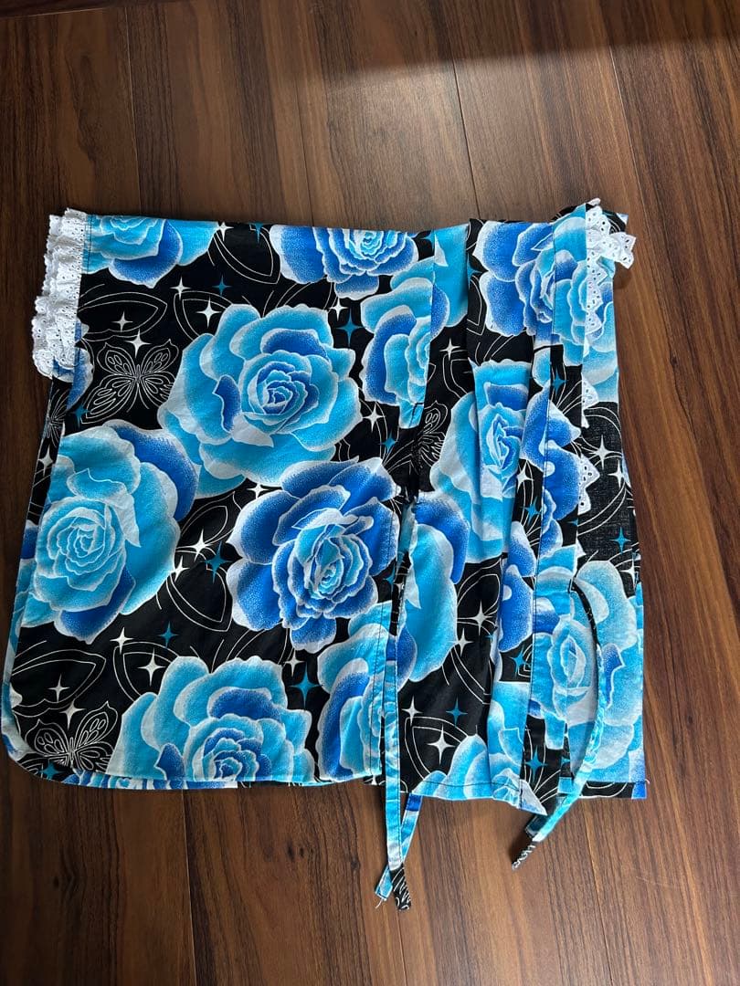 姫ギャル　浴衣ドレス　量産地雷Y2K 平成ギャル　薔薇ばらバラ　黒×青　130