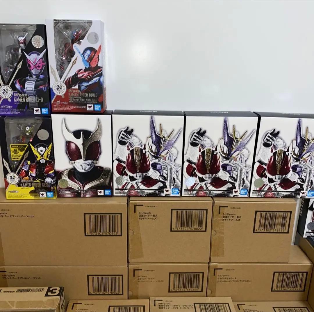 ②【楽一番（タケシタトモヒサ様）】s.h.figuarts 53個 まとめ