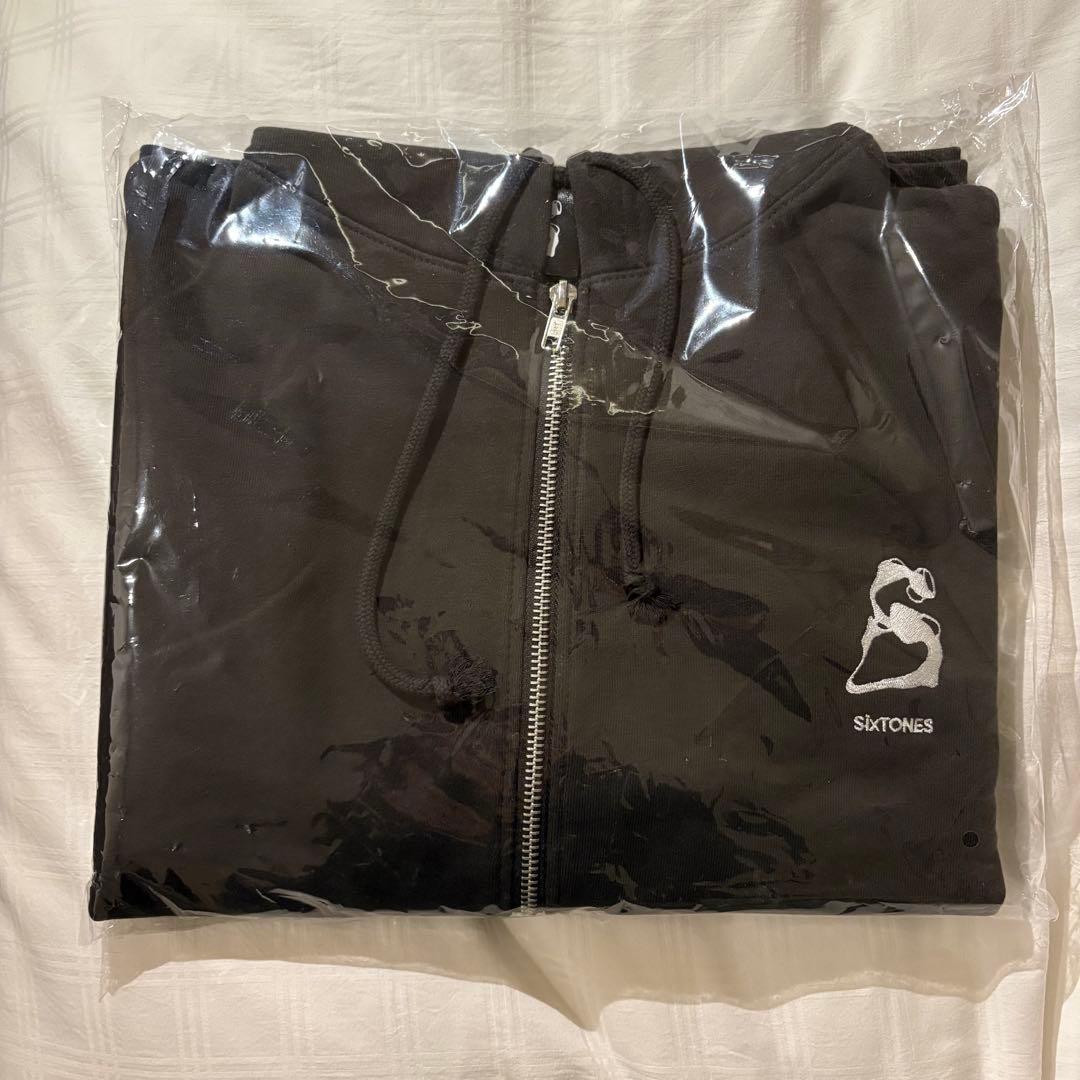 即購入可】SixTONES MILESixTONES パーカー - メルカリ