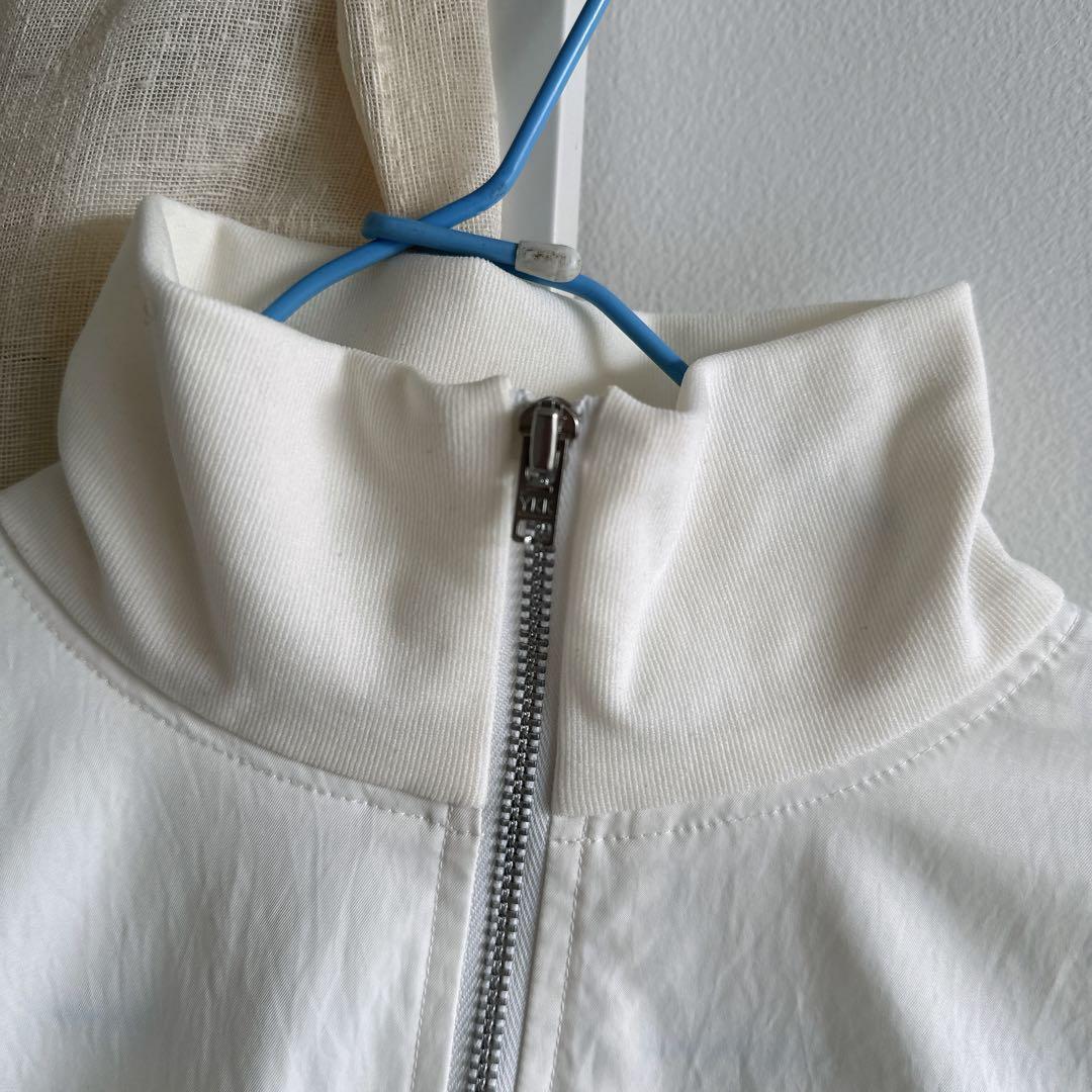 【最終値下げ】Litmus Her Praha ハーフジップトップス