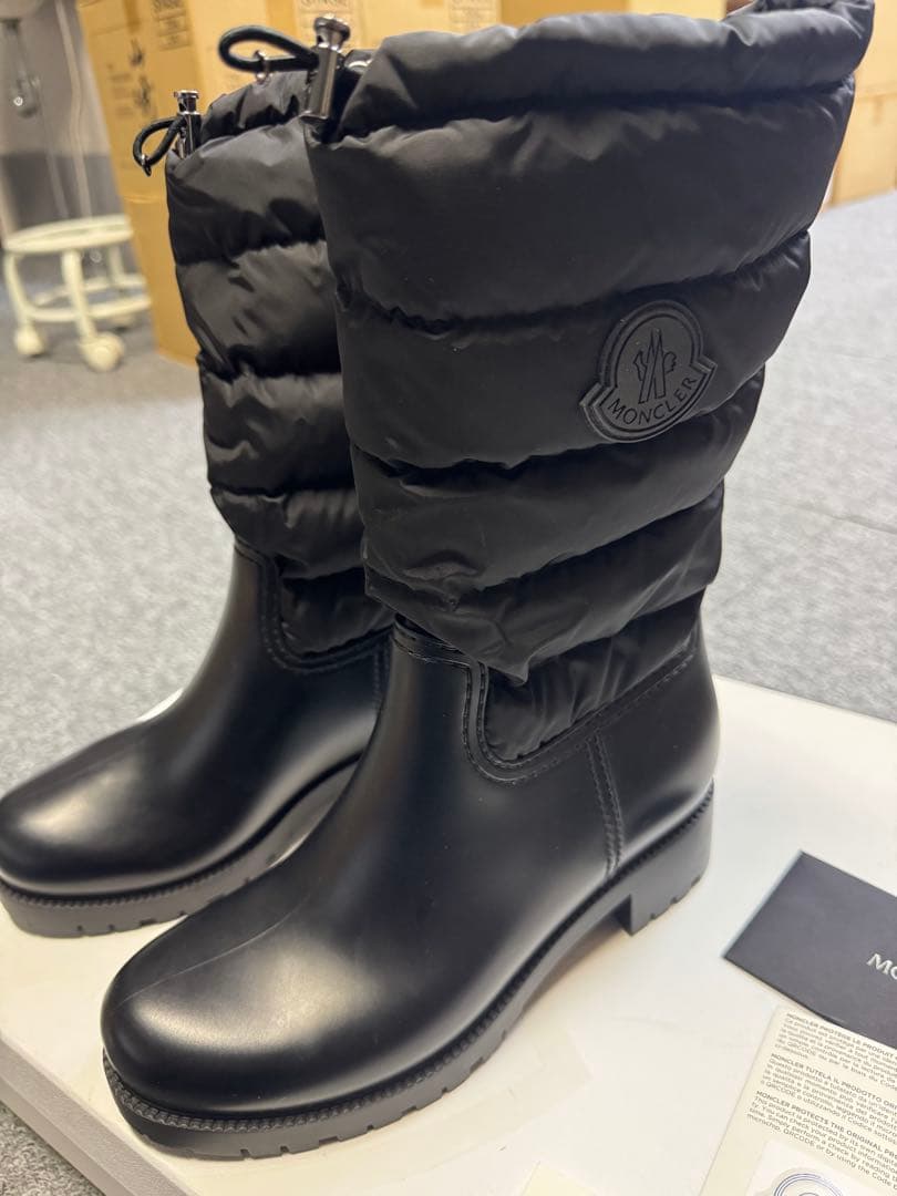 Moncler モンクレール ダウン×ラバーブーツ 36 - メルカリ