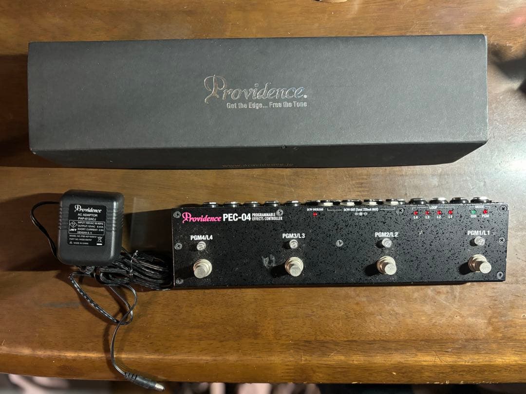 【箱あり】Providence PEC-04 スイッチャー Amazon | Providence PEC-04 | ラインセレクター・スイッチャー | 楽器